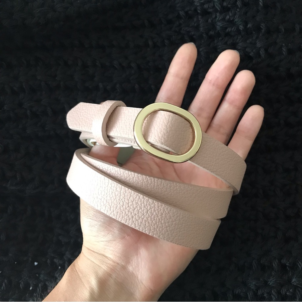 Light pink belt